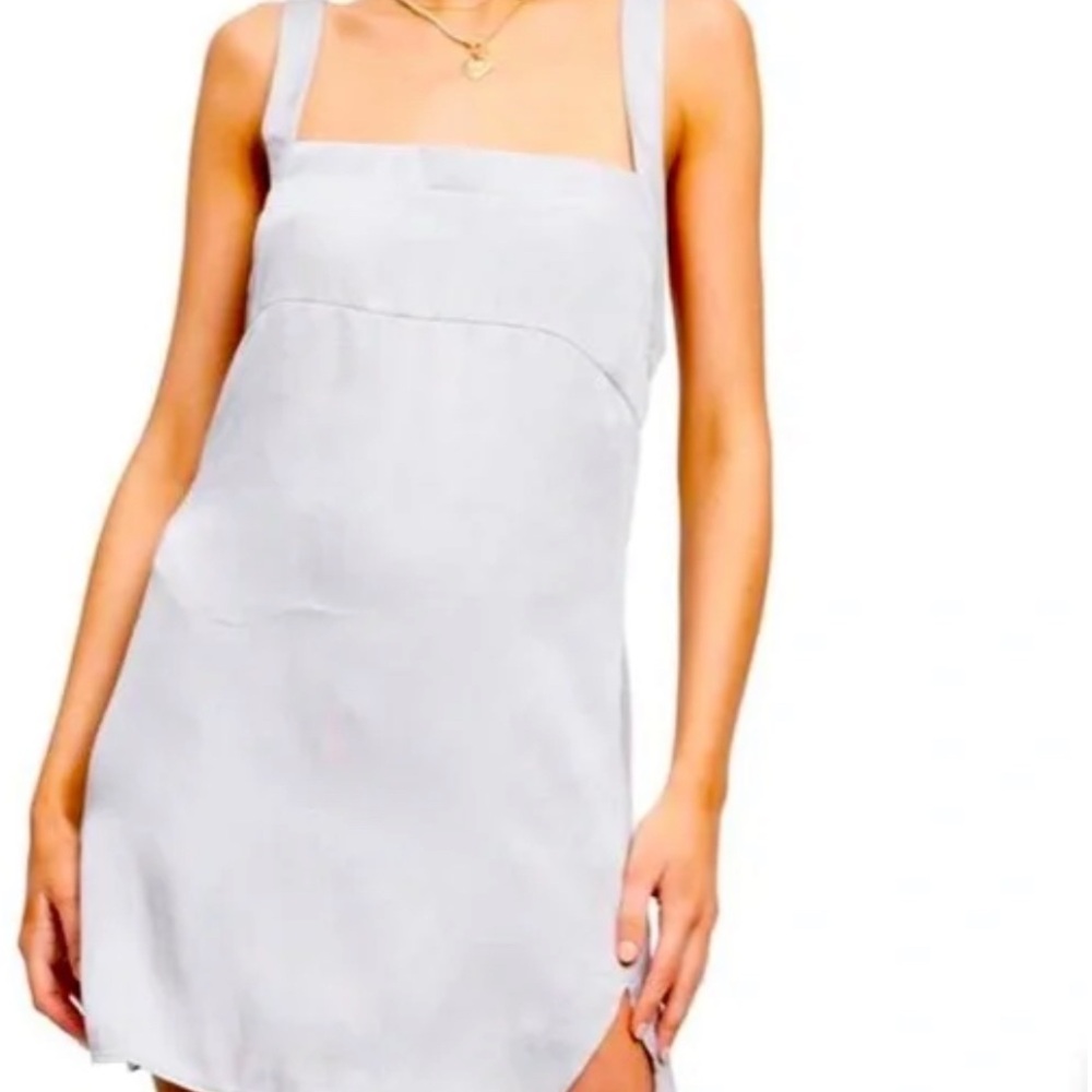 Lioness| NWT** Lioness Andie Metallic Silver  Mini Dress